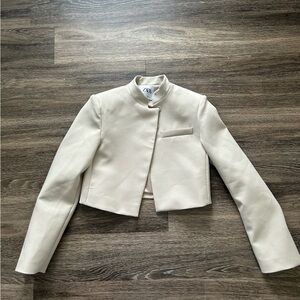 Zara beige blazer size M